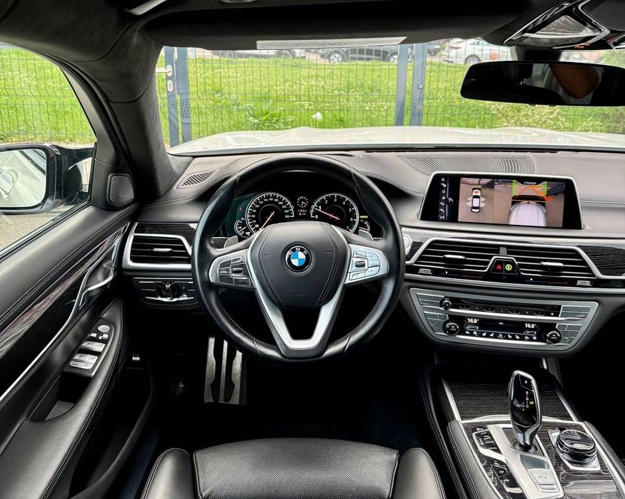 Продаж BMW 750LI