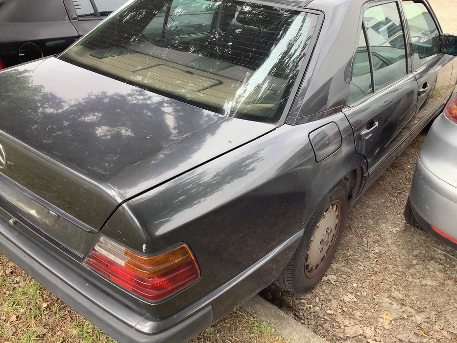 Mercedes E200 W124 - 1988 - Para peças