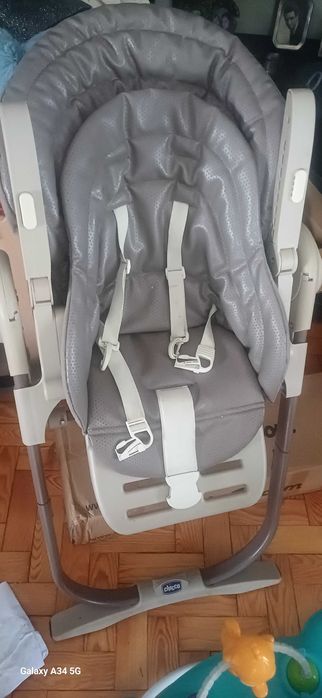 Cadeira de refeição