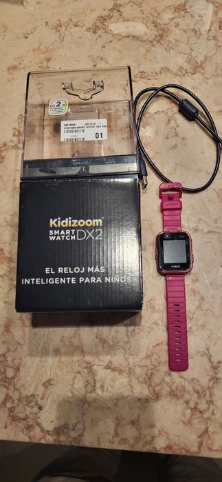 VTech Kidizoom DX2 Watch
Lightly used. Has 2 cameras for taking