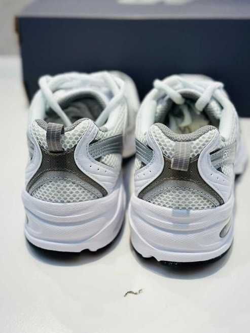 New_Balance 530AD R.42,5