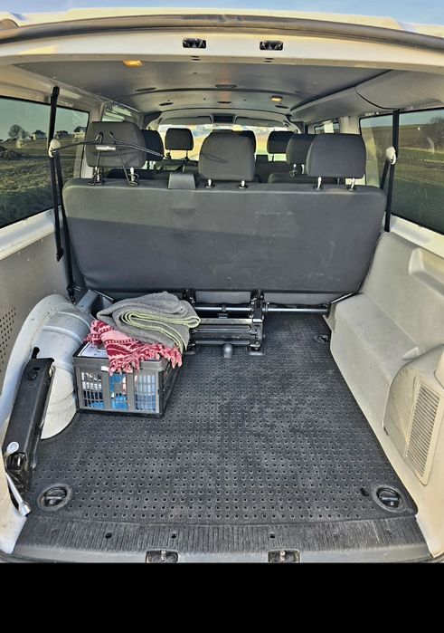 Sprzedam Volkswagen Transporter T6 Long 9 osobowy