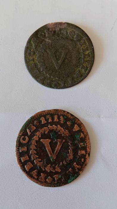 Moedas cobre, V réis, D.João V,  1713 e  1714