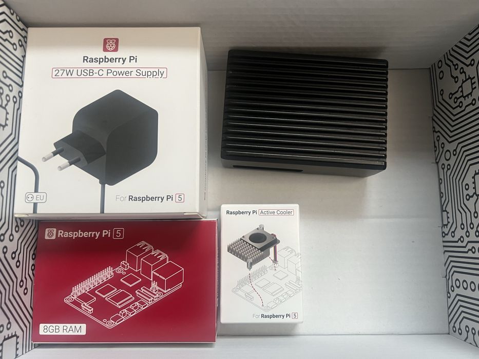Raspberry PI 5 8gb + oryginalny zasilacz + pasywne chłodzenie
