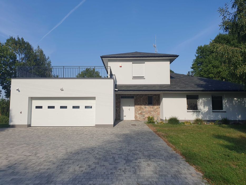 Nowy dom, siedlisko - blisko Warszawy