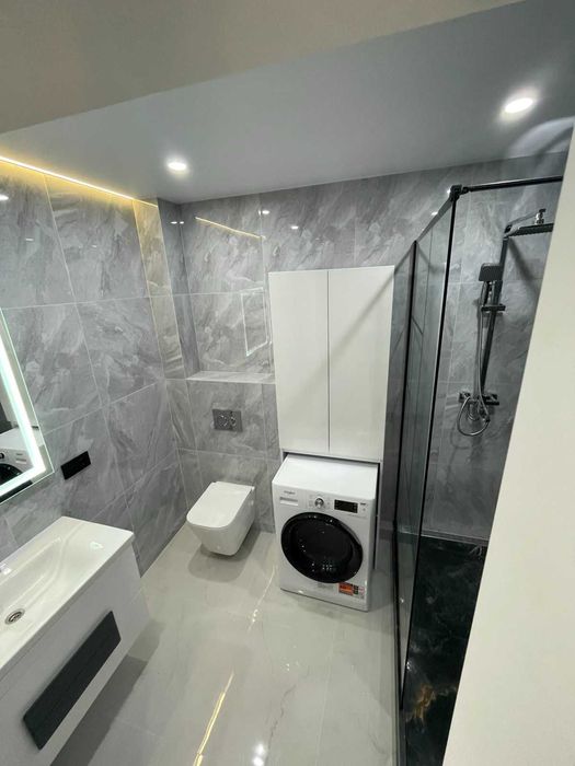 Продається 1 кімнатна , у сучасному житловому комплексі «Паркова Алея»