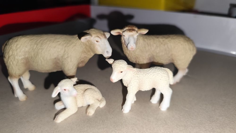 Різноманітні іграшки