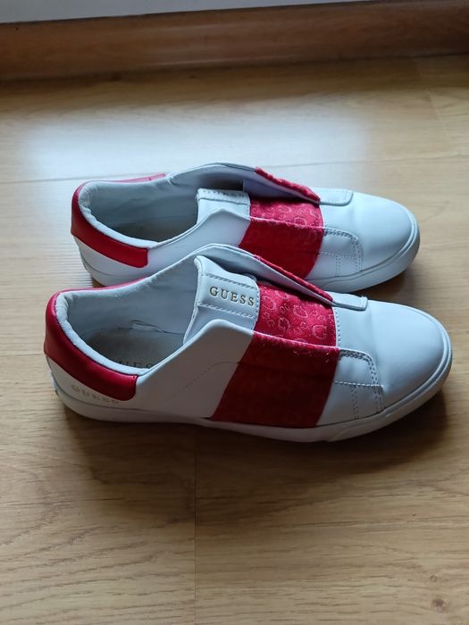 Buty damskie sportowe