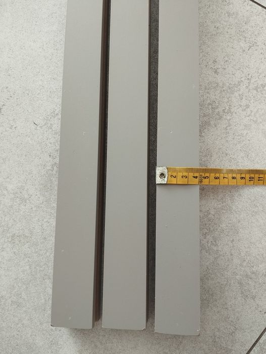 3 szare lamele szerokość 4 cm