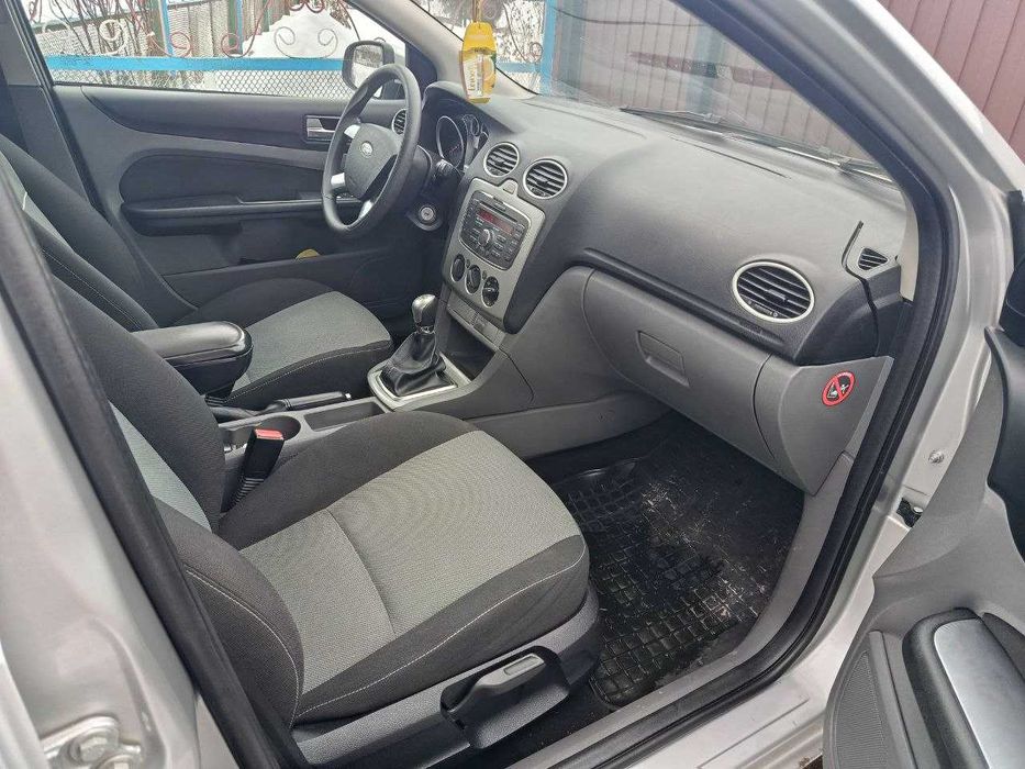 Продам Ford focus II 2010 року 1.6 дизель