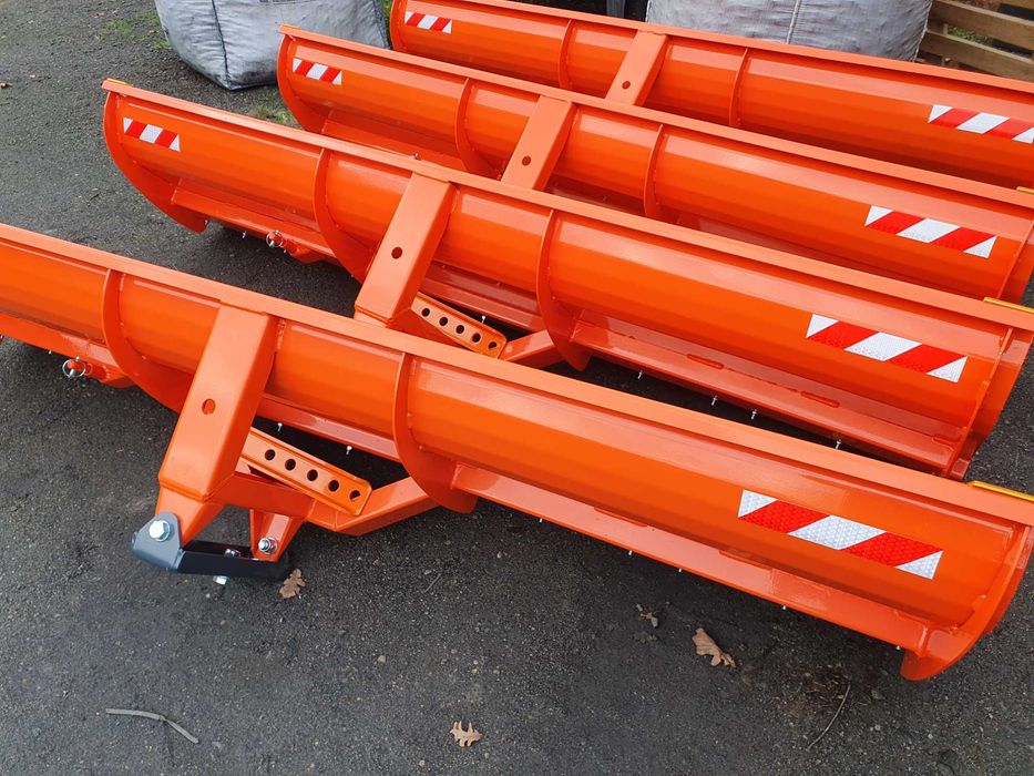 Ogrodniczy do ciągnika 2pług2 do śniegu na tuz tur