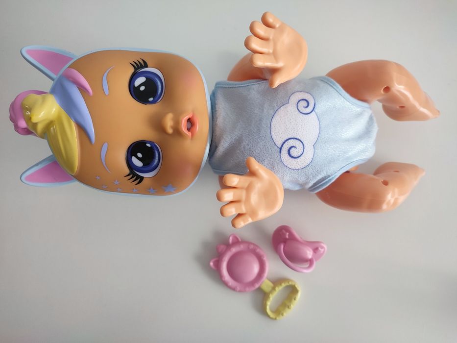 Boneca grande cry babies