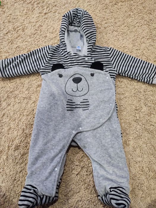 Детские  комбинезоны 74-80