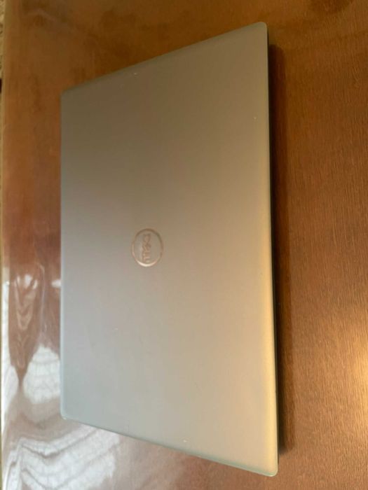 Ноутбук 17" FHD Dell Precision 7750 (i7-10750H/16/256Gb/RTX 4000)