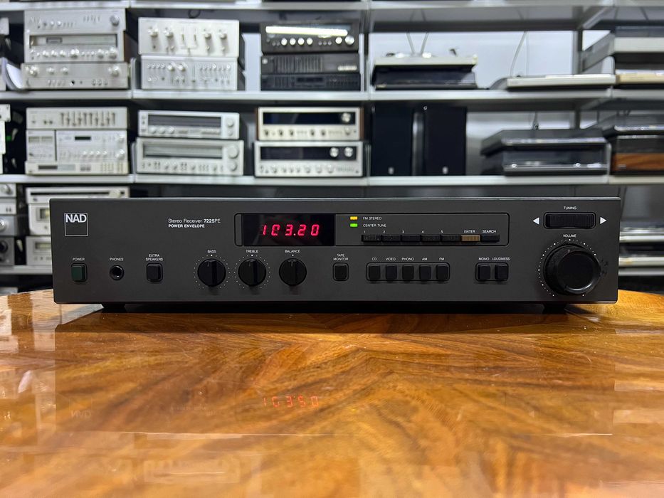 Amplituner NAD 7225PE Audio Room