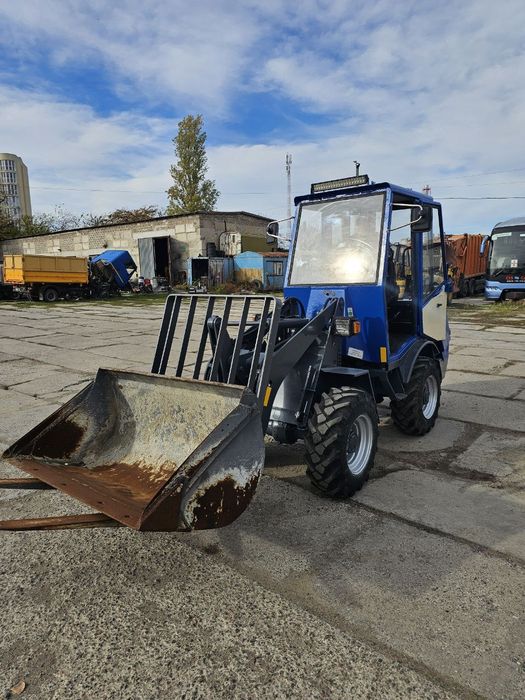 Погрузчик ATLAS 32C