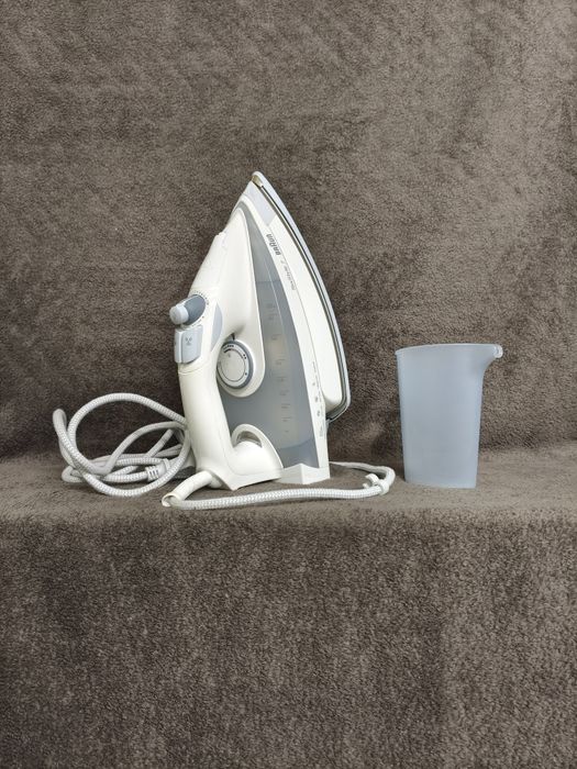 Продам утюг Braun