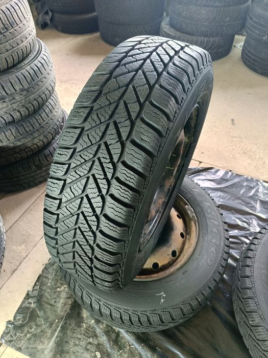 Шини Debica Frigo 2 . 185/70 R14 з дисками 4/108