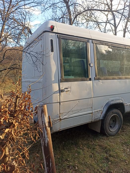 Мерседес- Бенц 611 автобус, під самоскид евакуатор розбір, запчастини, Ом 364 турбоінтеркулер.