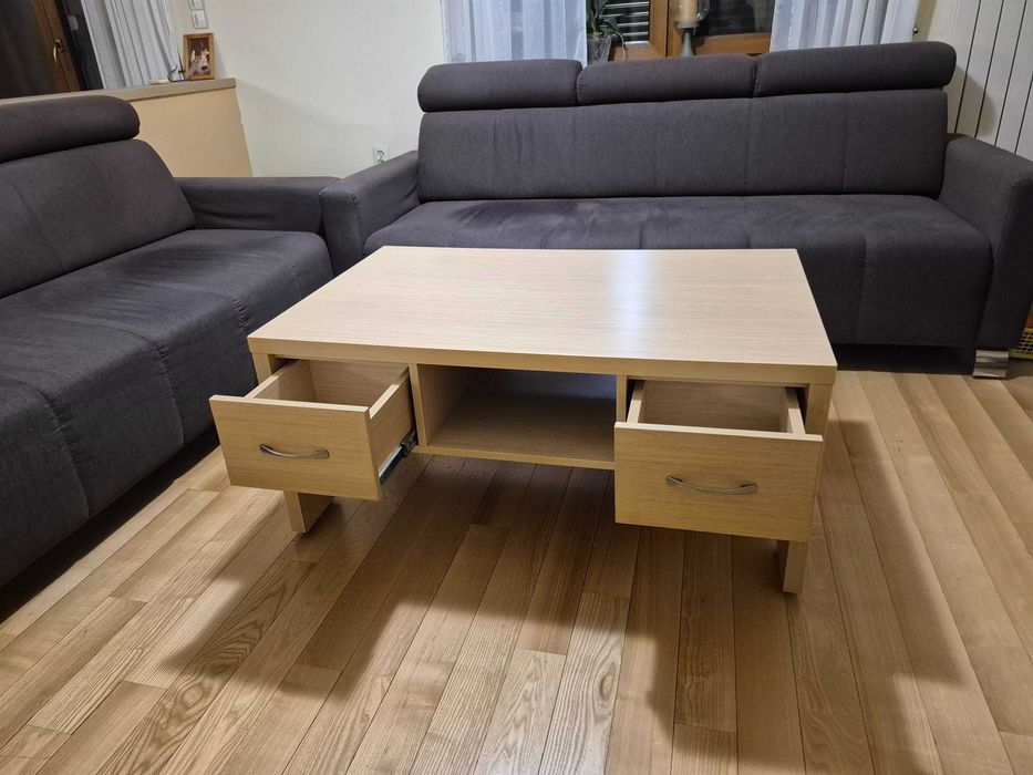 stół kawowy do salonu