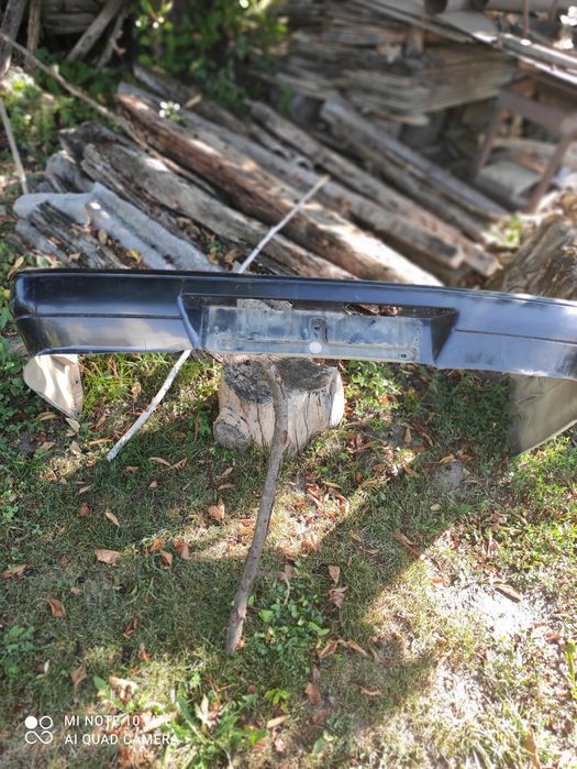 продам задній бампер