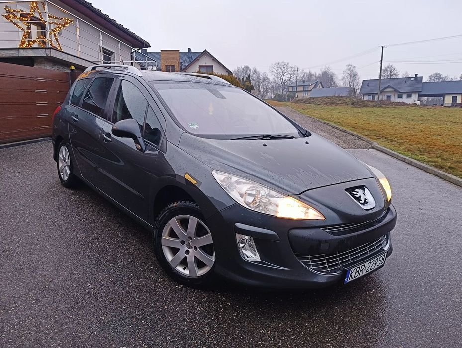 Peugeot 308 2.0 HDI 140KM Bezwypadkowy Zima/Lato Navi 7-osobowy