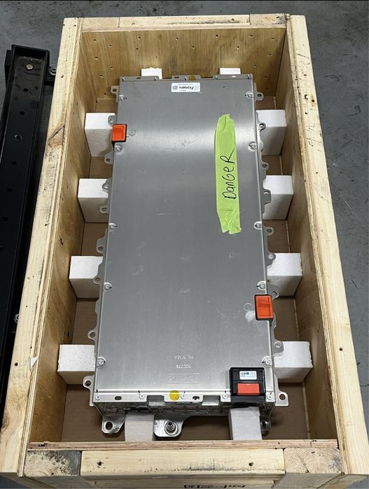 Батарея інвертор модуль ячейка для сонячної станції Ford  143 кВт