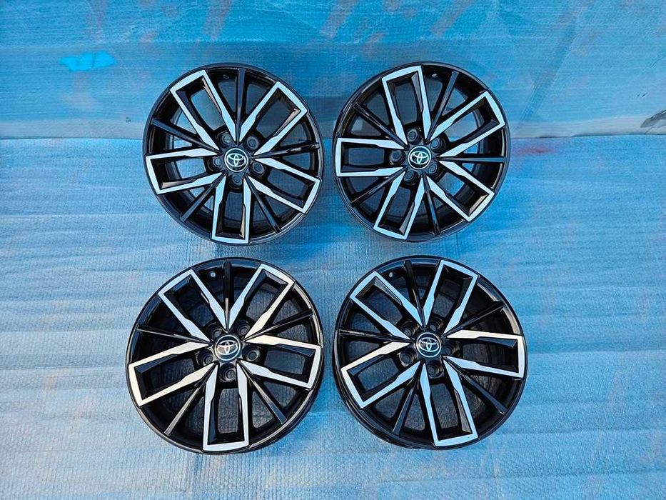 Felgi 17'' TOYOTA Corolla E21 Corolla Cross C-HR Yaris Cross Auris Avensis Verso ORYGINALNE KPL jak NOWE