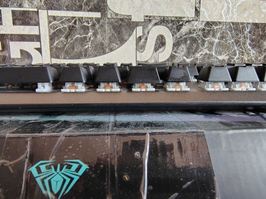 Клавиатура aula f2066 blue switch