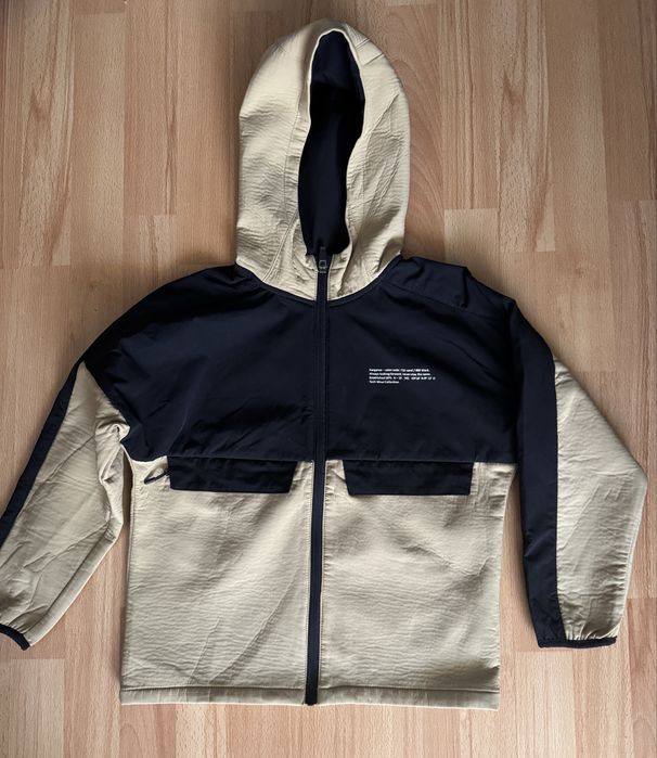 Куртка Zara 128см.