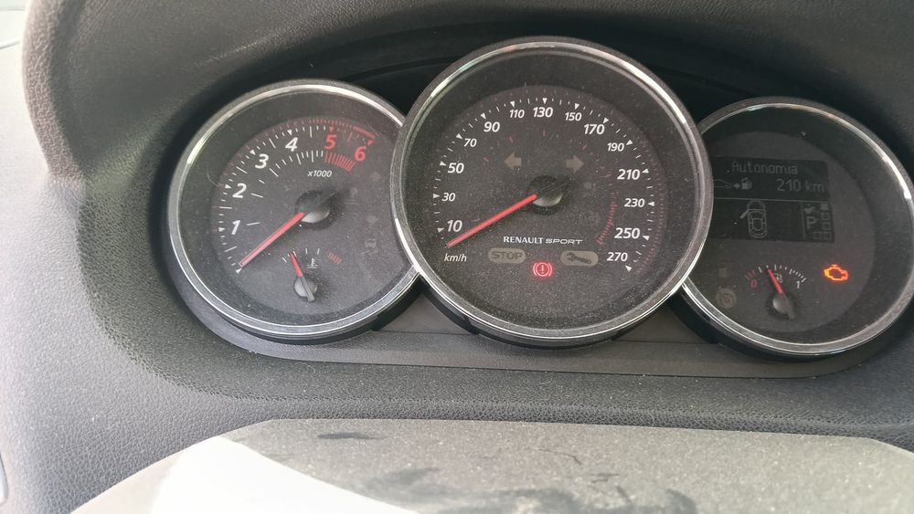 Renault Megane St 1.5 DCI Gtline automatica — photo 5