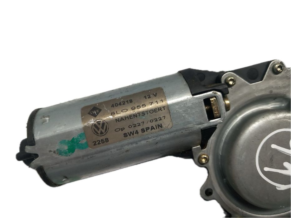 Motor limpa vidros trás AUDI A3 (8L1)