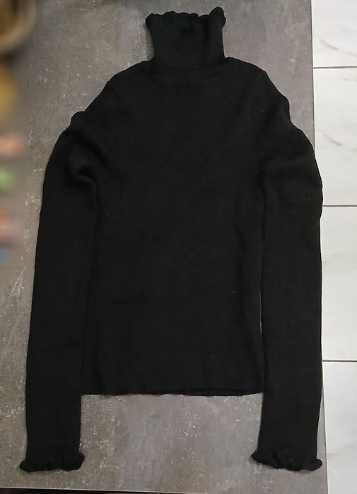 Чорна, бежева водолазка, гольф..