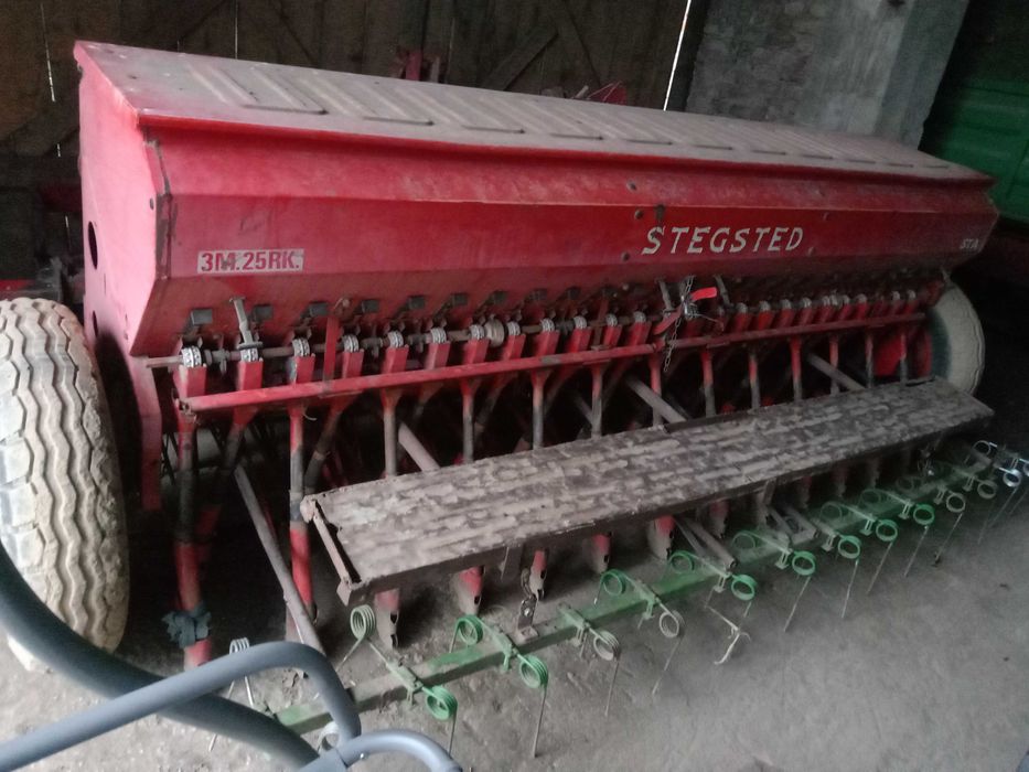 Agregat uprawowo siewny 3m