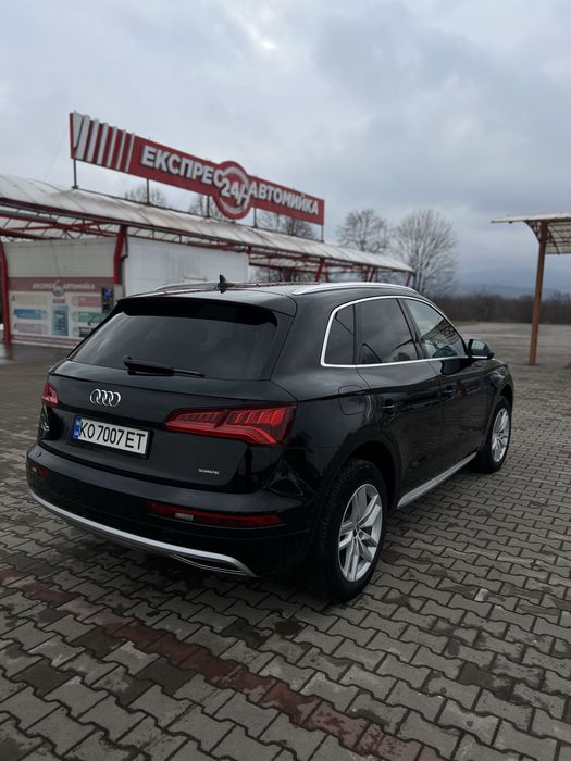 Audi Q5 2019 II покоління 2.0 TFSI S-tronic 252 к.с. Quattro Premium