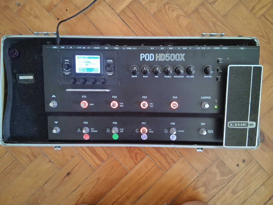 Pedaleira Line 6 Pod HD500X + HARD CASE urgente!
