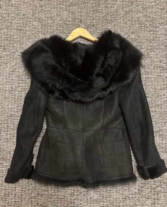 Натуральна  дублянка -овчина + хутряний комір на 44-46
