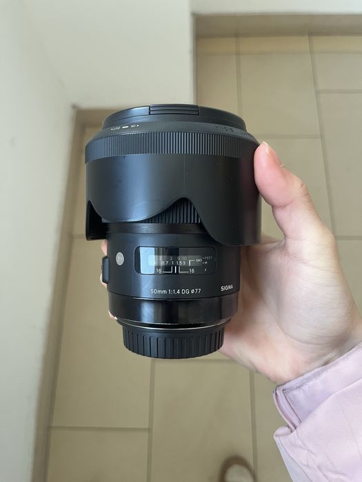 Sigma 50 mm f1.4 EF