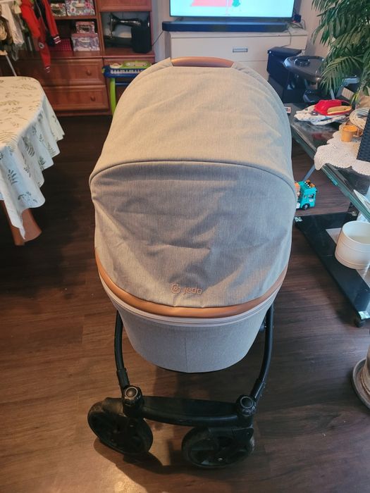 Sprzedam Wózek Jedo