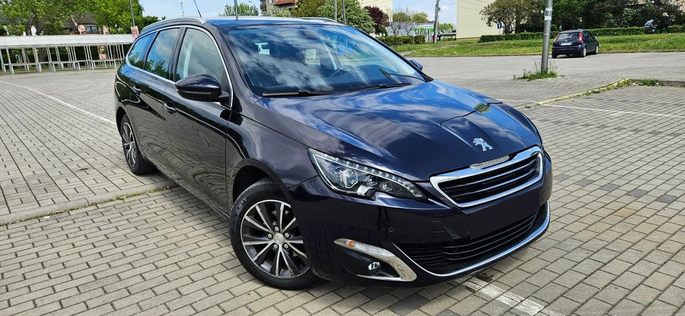 Peugeot 308 1.6 BlueHDi 115KM/full LED/navi/panorama/bezwypadkowy/serwisowany