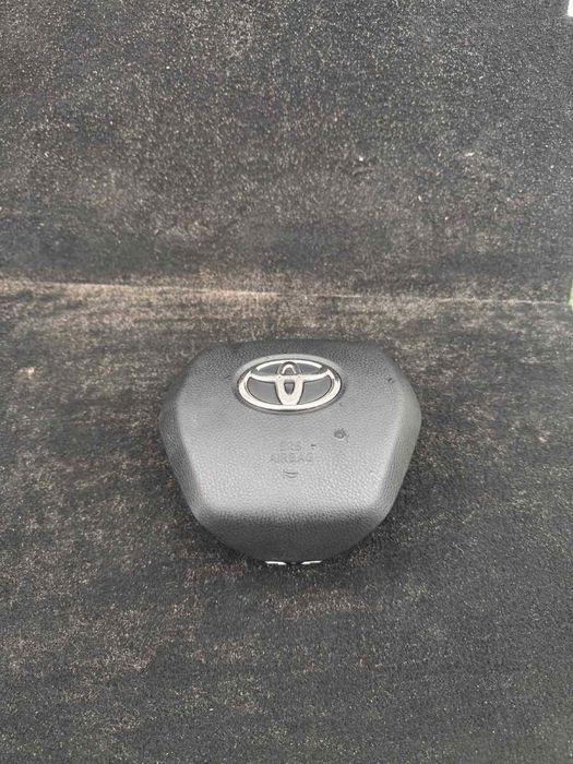Подушка безпеки в кермо Camry 70