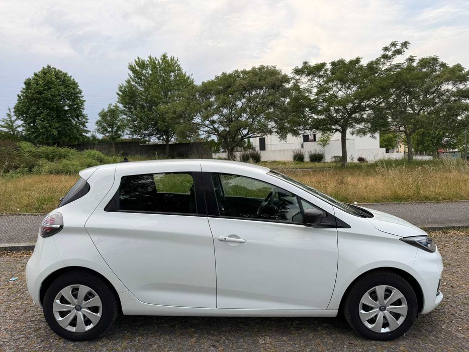Renault Zoe 50kw (c/ Bateria) 5000km