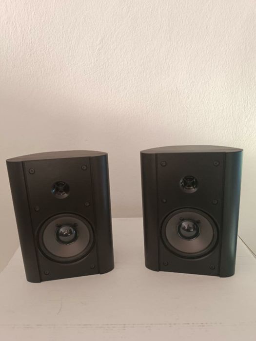 Продам музыкальные колонки Jamo