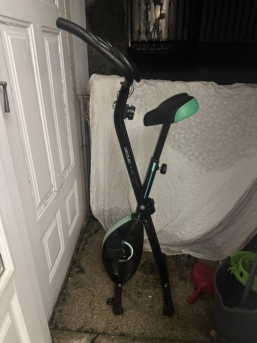 Bicicleta ergometrica ate 100kg