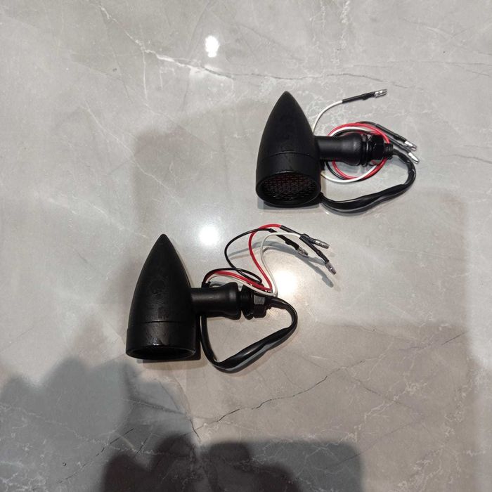 Kierunkowskazy Kierunki czarne metal Harley Chopper inne Para 2 sztuki