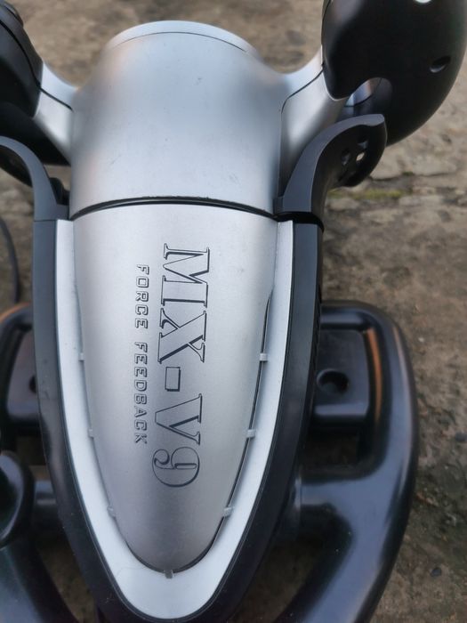 Ігровий кермо MX-V9 Force Feedback з педалями.