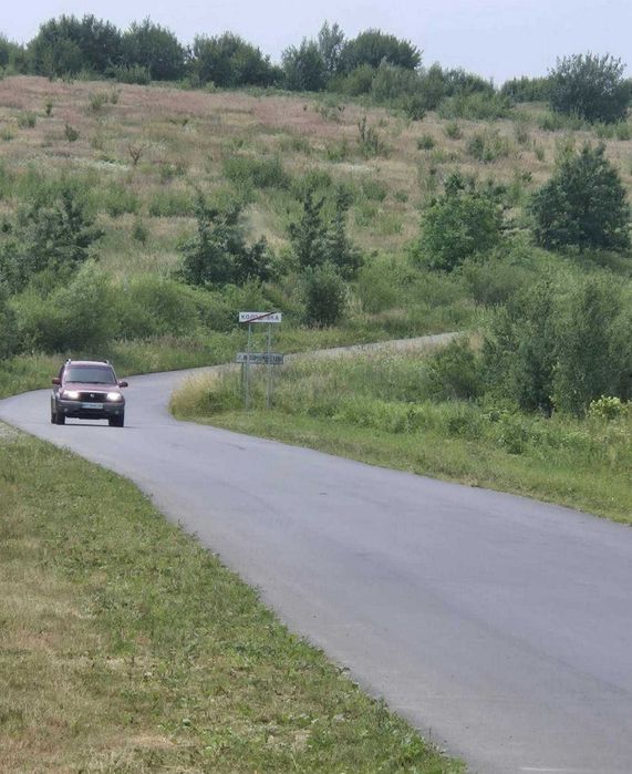 Продаю ділянку біля Івано-Франківська. 150соток.Під будівництво.