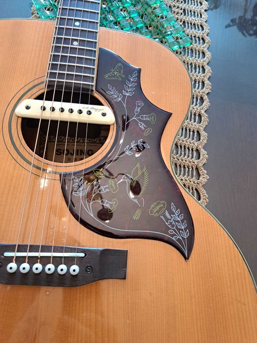 Japońska gitara  elektroakustyczna Sojing