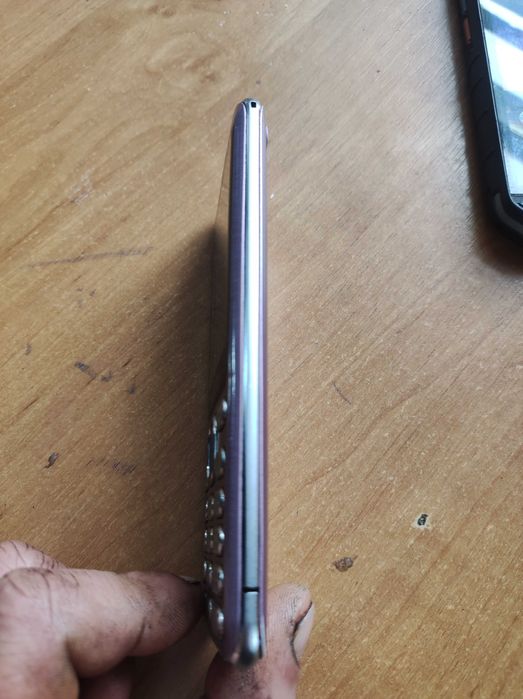 Продам телефон сігма