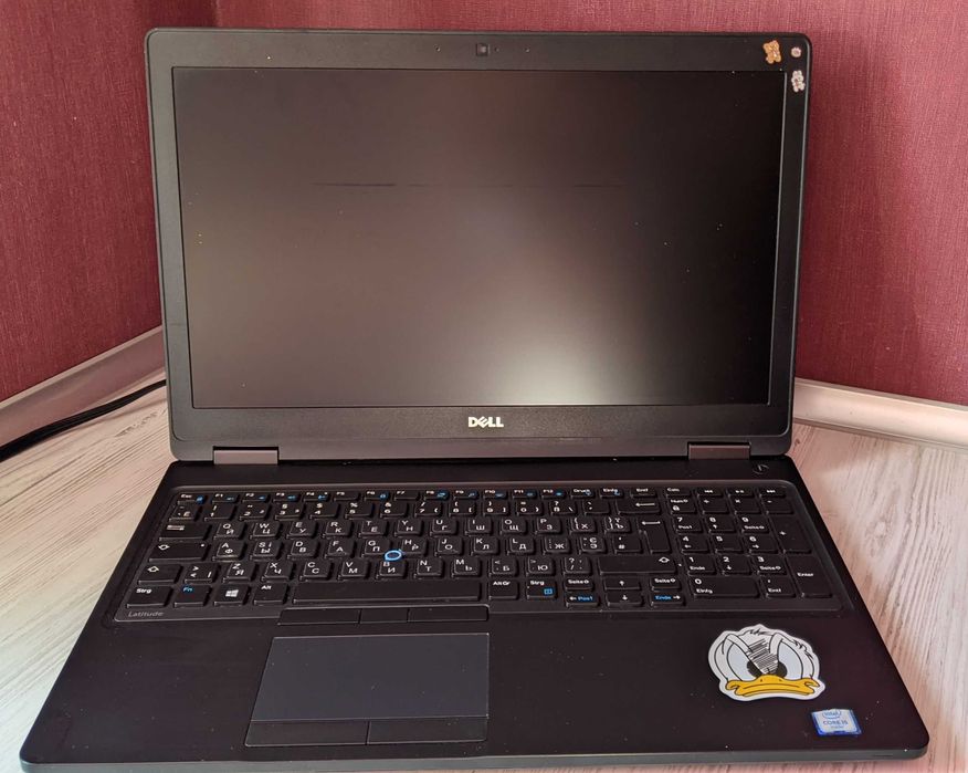 Dell Latitude 5580. i5-6440HQ, DDR4 -16, NVMe 128, HD Graphics 530